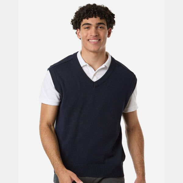 Men's New Classics V-Neck Sweater Vest Thumbnail